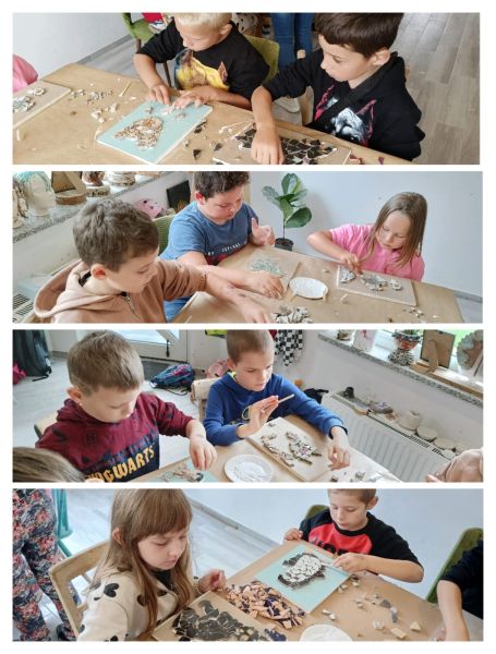 zdjęcie uczni&oacute;w podczas warsztat&oacute;w integracyjnych