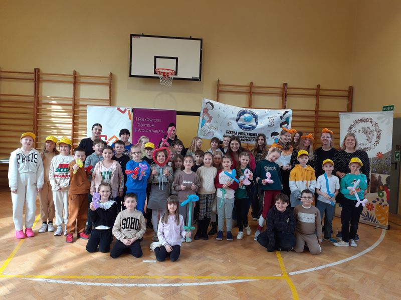 zdjęcie uczestnik&oacute;w spotkania integracyjnego