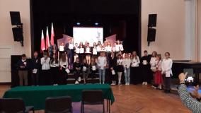 Uczniowie podczas konkursu recytatorskiego