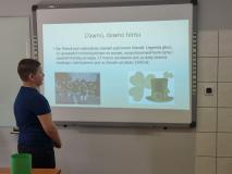 Uczniowie podczas lekcji o Św. Patryku