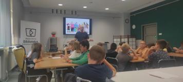 Uczniowie podczas warsztatów