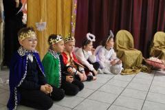 zdjęcie uczniów podczas jasełek