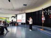 Uczniowie podczas uroczystości