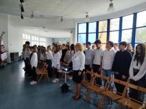 Uczniowie podczas uroczystości