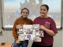 Uczniowie podczas realizacji projektu.